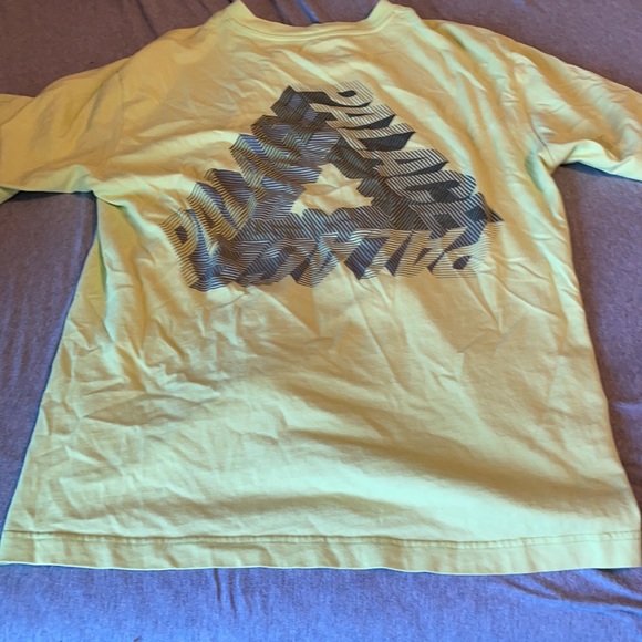 Palace neon short sleeve large tee - Picture 4 of 4